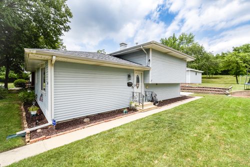 1021 Otis Ave, Rockdale, IL, 60436-2425 | Card Image