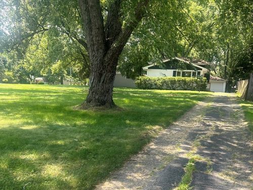 5850 Springside Ave, Downers Grove, IL, 60516-1131 | Card Image