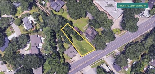 1712 Johnston St, Lafayette, LA, 70503-2032 | Card Image
