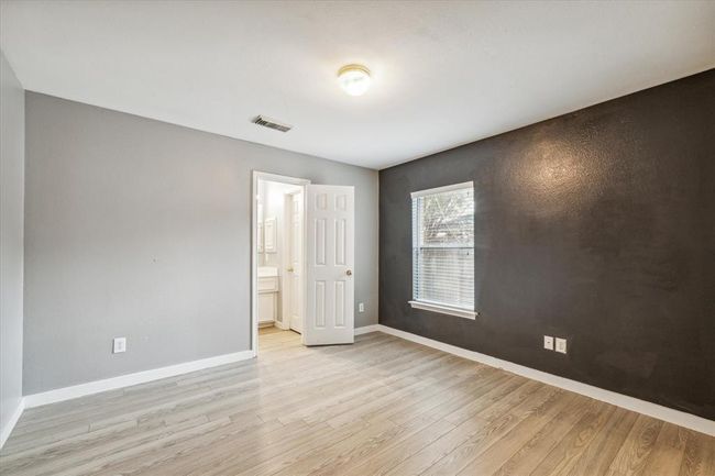 28519 Peper Hollow Ln, House other with 4 bedrooms, 3 bathrooms and 3 parking in Spring TX | Image 28