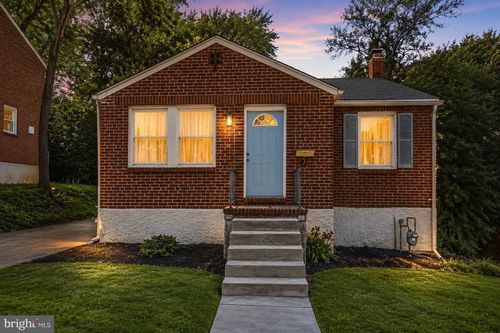 7 Lodge Rd, CATONSVILLE, MD, 21228-1729 | Card Image