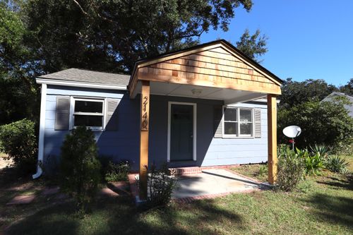 2140 Welch Avenue, Summerville, SC, 29486 | Card Image