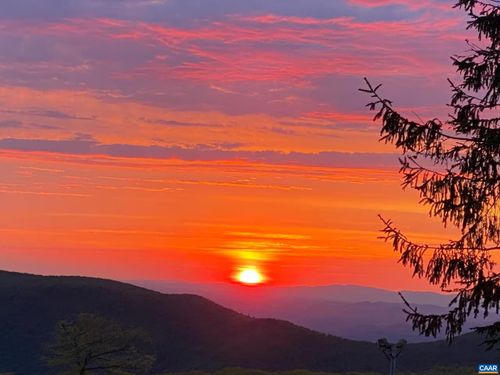 217 Timbers Condos, WINTERGREEN RESORT, VA, 22967 | Card Image