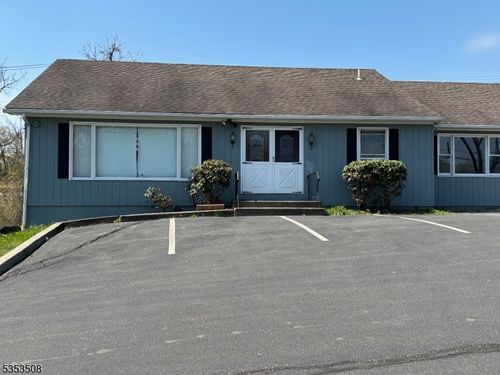 unit-3-200 Main St, Glen Gardner, NJ, 08826-3616 | Card Image