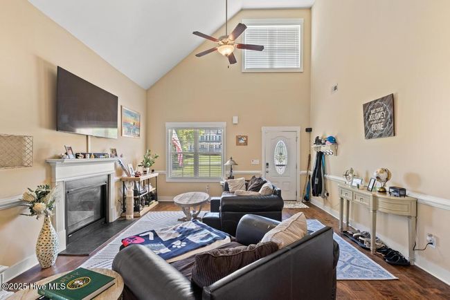 309 Chadwick Shores Dr, House other with 3 bedrooms, 4 bathrooms and 2 parking in Sneads Ferry NC | Image 4