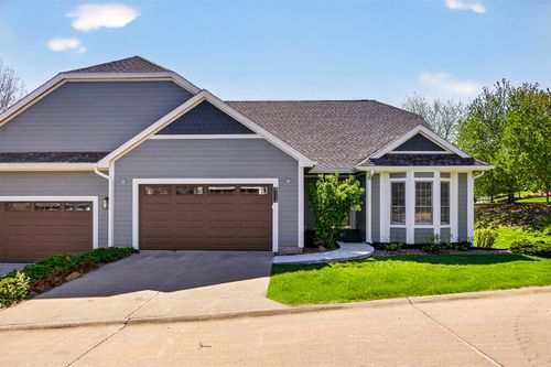 8114 Cobblestone Ct, Urbandale, IA, 50322-4406 | Card Image