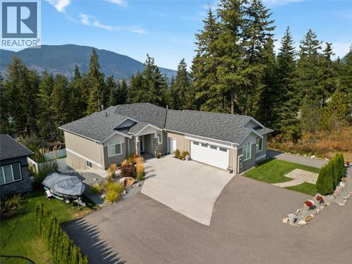 12-3820 20th St Ne, Salmon Arm, BC, V1E0G7 | Card Image