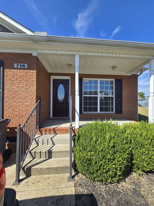 716 Cobblestone Dr, Columbia, TN, 38401-2480 | Card Image