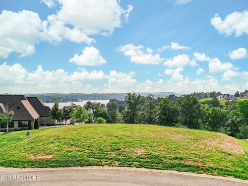 1556 Bower Ct, Lenoir City, TN, 37772-1509 | Card Image