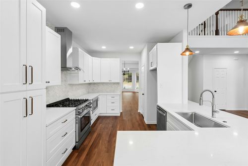813 Caribou Ridge Trl, Pflugerville, TX, 78660-3720 | Card Image