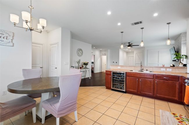 336 Waterloo Dr, House other with 3 bedrooms, 2 bathrooms and 4 parking in Kyle TX | Image 10