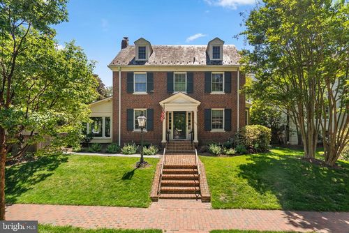 3908 Oliver St, CHEVY CHASE, MD, 20815-3435 | Card Image