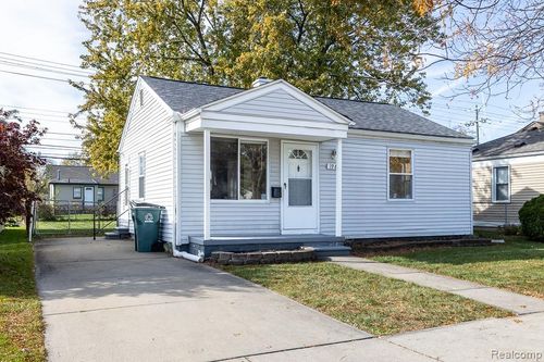 1981 Almont St, Ferndale, MI, 48220-2073 | Card Image