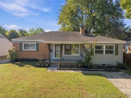 1552 49th Pl, Tulsa, OK, 74105-4810 | Card Image