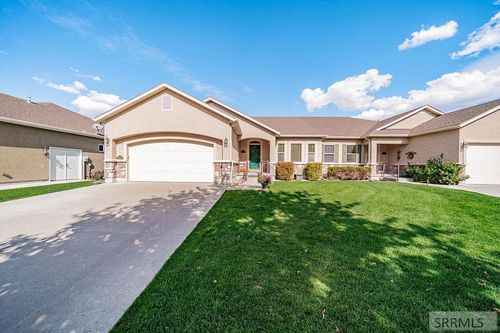3336 Lundburg Ln, Pocatello, ID, 83204-3502 | Card Image