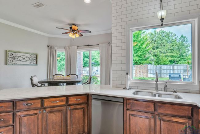 4401 Windrush Blvd, House other with 4 bedrooms, 5 bathrooms and null parking in Longview TX | Image 13