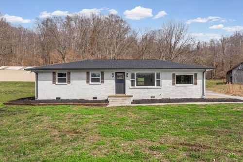 5112 Will Jackson Rd, Cadiz, KY, 42211-8923 | Card Image