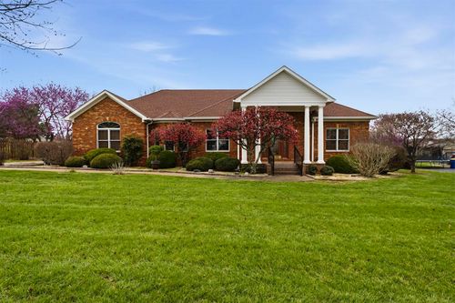 166 Farmer Ln, Bowling Green, KY, 42104-8573 | Card Image