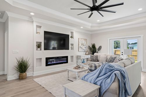 709 Lovejoy Rd Nw, Fort Walton Beach, FL, 32548 | Card Image