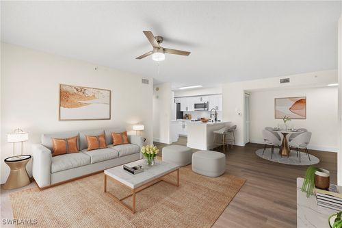 apt-815-8950 Colonnades Ct E, BONITA SPRINGS, FL, 34135-7866 | Card Image