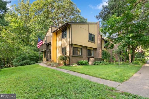 2224 Glencourse Ln, RESTON, VA, 20191-1318 | Card Image