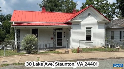 30 Lake Ave, STAUNTON, VA, 24401-3141 | Card Image