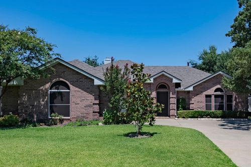 1261 Stonehill Court, Kennedale, TX, 76060 | Card Image