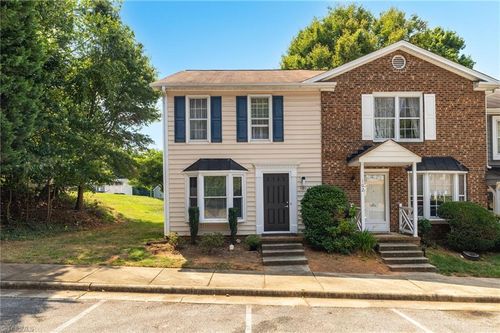 apt-101-811 Ashebrook Dr, Greensboro, NC, 27409-2863 | Card Image