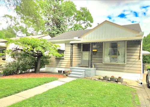 17220 Hanna St, Melvindale, MI, 48122-1066 | Card Image