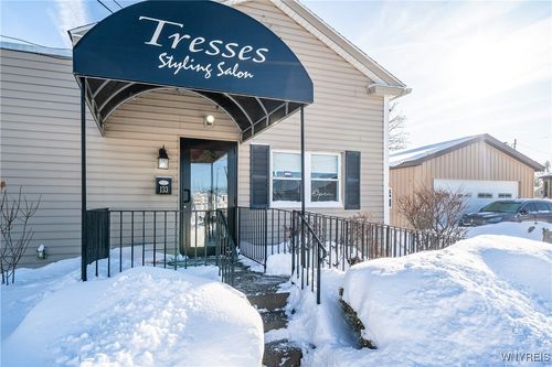 133 Pine St, Hamburg, NY, 14075-5155 | Card Image