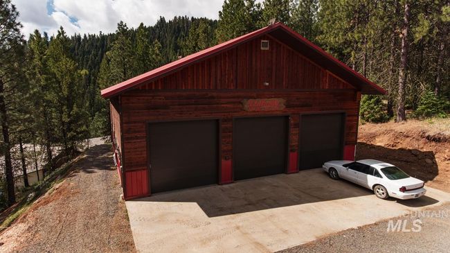947 Thompson Dr, House other with 3 bedrooms, 4 bathrooms and 3 parking in Cascade ID | Image 21