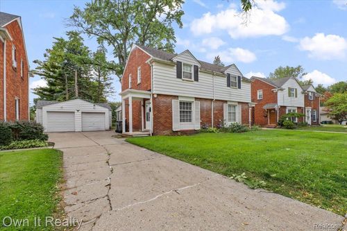 3851 Brewster St, Dearborn, MI, 48120-1057 | Card Image