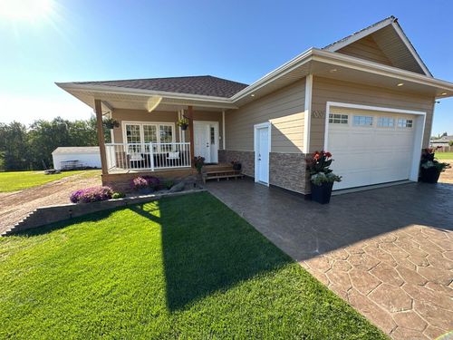 4332 51 Ave, Hardisty, AB, T0B1V0 | Card Image