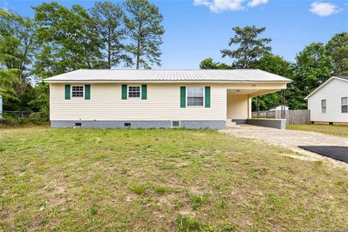 205 Waddell Dr, Fayetteville, NC, 28301-2855 | Card Image