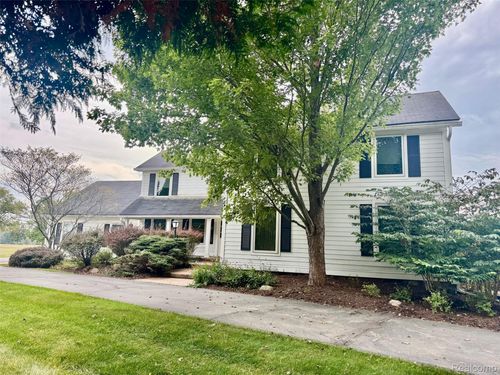 2968 Casey Rd, Metamora, MI, 48455-9323 | Card Image