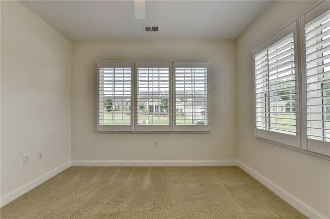 3411 Lindenridge Dr, Condo with 3 bedrooms, 3 bathrooms and null parking in Buford GA | Image 52