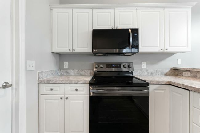 4163 Windbud Dr, Condo with 2 bedrooms, 2 bathrooms and null parking in New Albany OH | Image 23