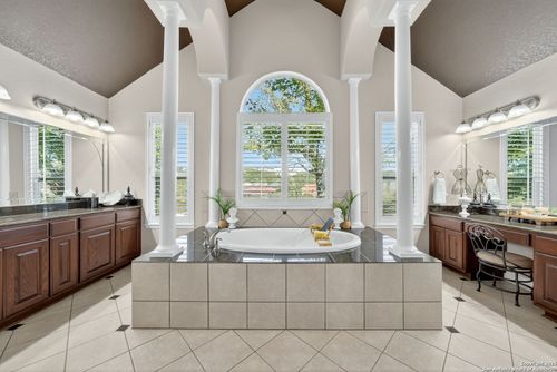 17950 Maui Sands, San Antonio, TX, 78255-3346 | Card Image