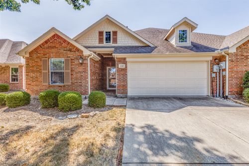 1318 Shinnecock Ct, Fairview, TX, 75069-1971 | Card Image