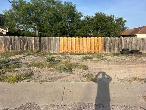0 S Norton Ave, Freer, TX, 78357 | Card Image