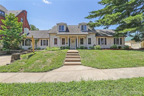104 E 2nd St, Hermann, MO, 65041-1122 | Card Image