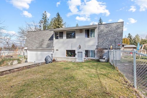 15621 E Saltese Rd, Spokane Valley, WA, 99037-9009 | Card Image