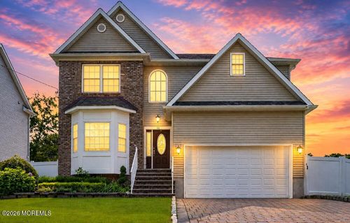 22 Wicker Pl, Morganville, NJ, 07751-9770 | Card Image