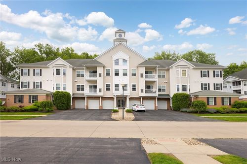 610 Aqua Marine Blvd, Avon Lake, OH, 44012-2587 | Card Image