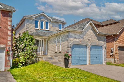 3 Teal Pl, Barrie, ON, L4N8W1 | Card Image