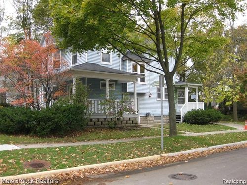 287 Oakland Ave, Birmingham, MI, 48009-3472 | Card Image