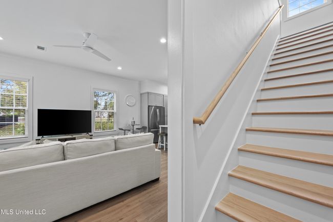 Staircase | Image 13