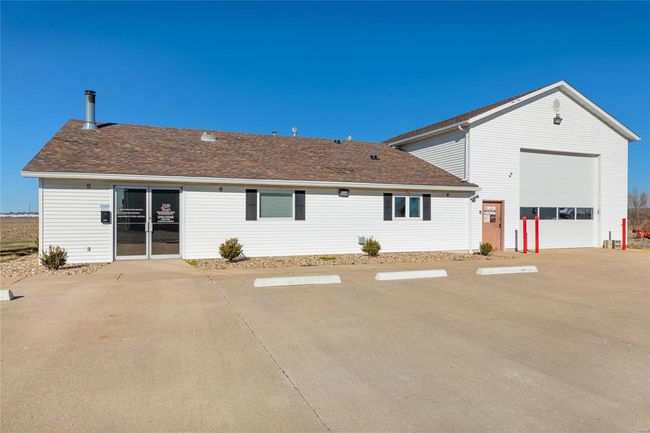 1665 S State St, Home with 0 bedrooms, 0 bathrooms and null parking in Jerseyville IL | Image 46