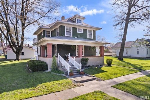 209 N Oakland St, Colfax, IN, 46035-9138 | Card Image