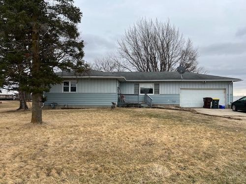 2585 S Van Brocklyn Rd, Freeport, IL, 61032-9206 | Card Image